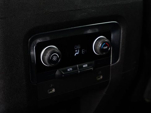 Used 2023 Chevrolet Tahoe LS RWD image 18