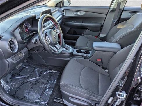 Used 2021 Kia Forte LXS image 16