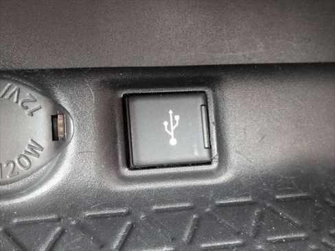 Certified 2021 Toyota RAV4 XLE AWD/4WD image 20