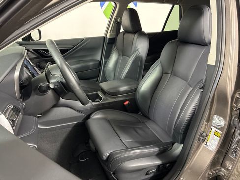 Used 2023 Subaru Outback Limited image 24