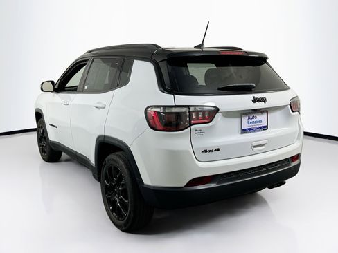 Used 2022 Jeep Compass Latitude w/ Convenience Group AWD/4WD image 7
