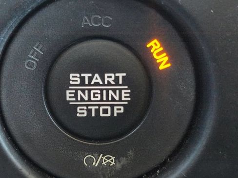 Used 2021 Jeep Wrangler Unlimited Sahara AWD/4WD image 23