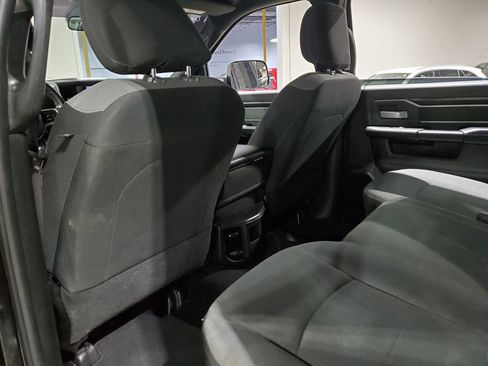 Used 2022 RAM 2500 Big Horn AWD/4WD image 22