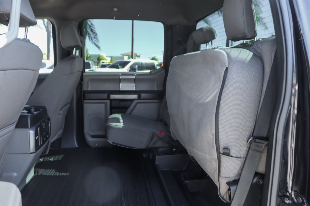 Used 2021 Ford F250 XLT w/ XLT Premium Package AWD/4WD image 36