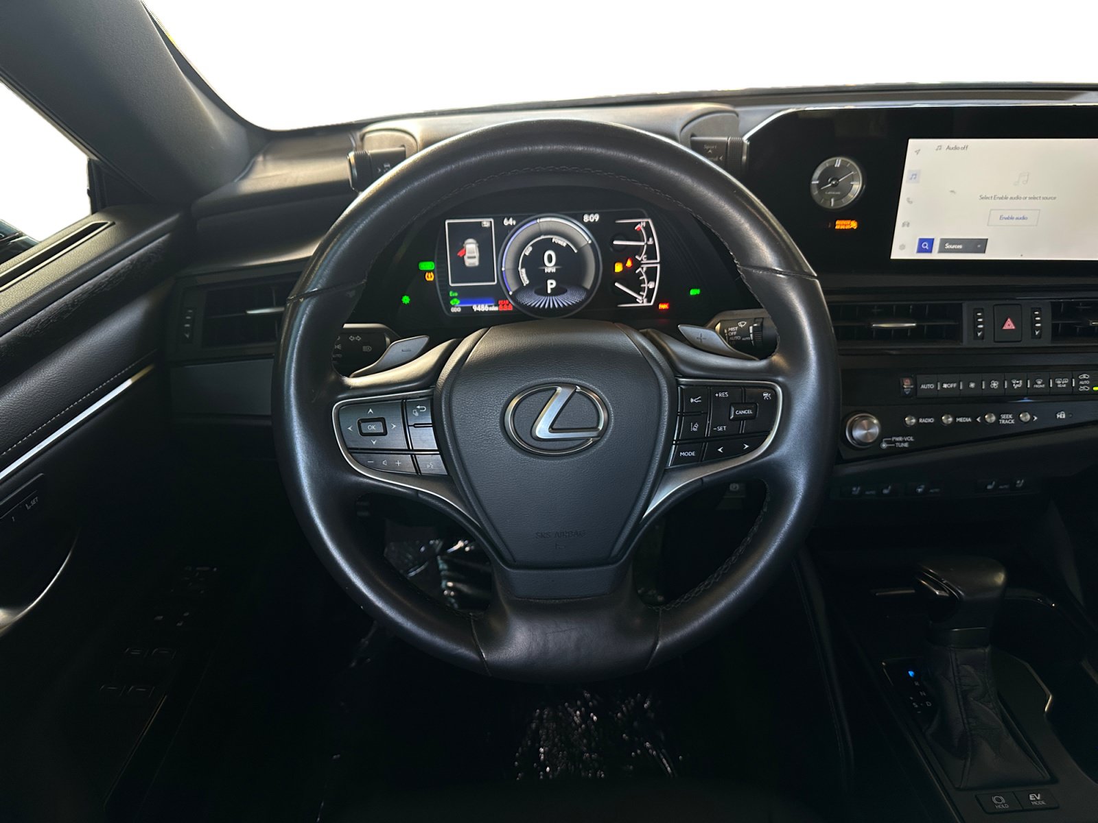 Used 2025 Lexus ES 300h w/ Premium Package FWD image 12