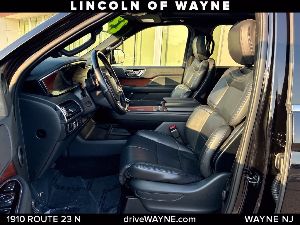 Certified 2023 Lincoln Navigator 4WD image 12