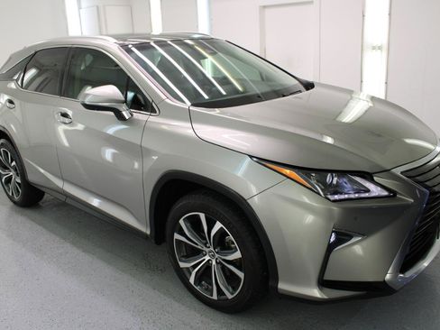 Used 2018 Lexus RX 350 FWD w/ Premium Package image 11