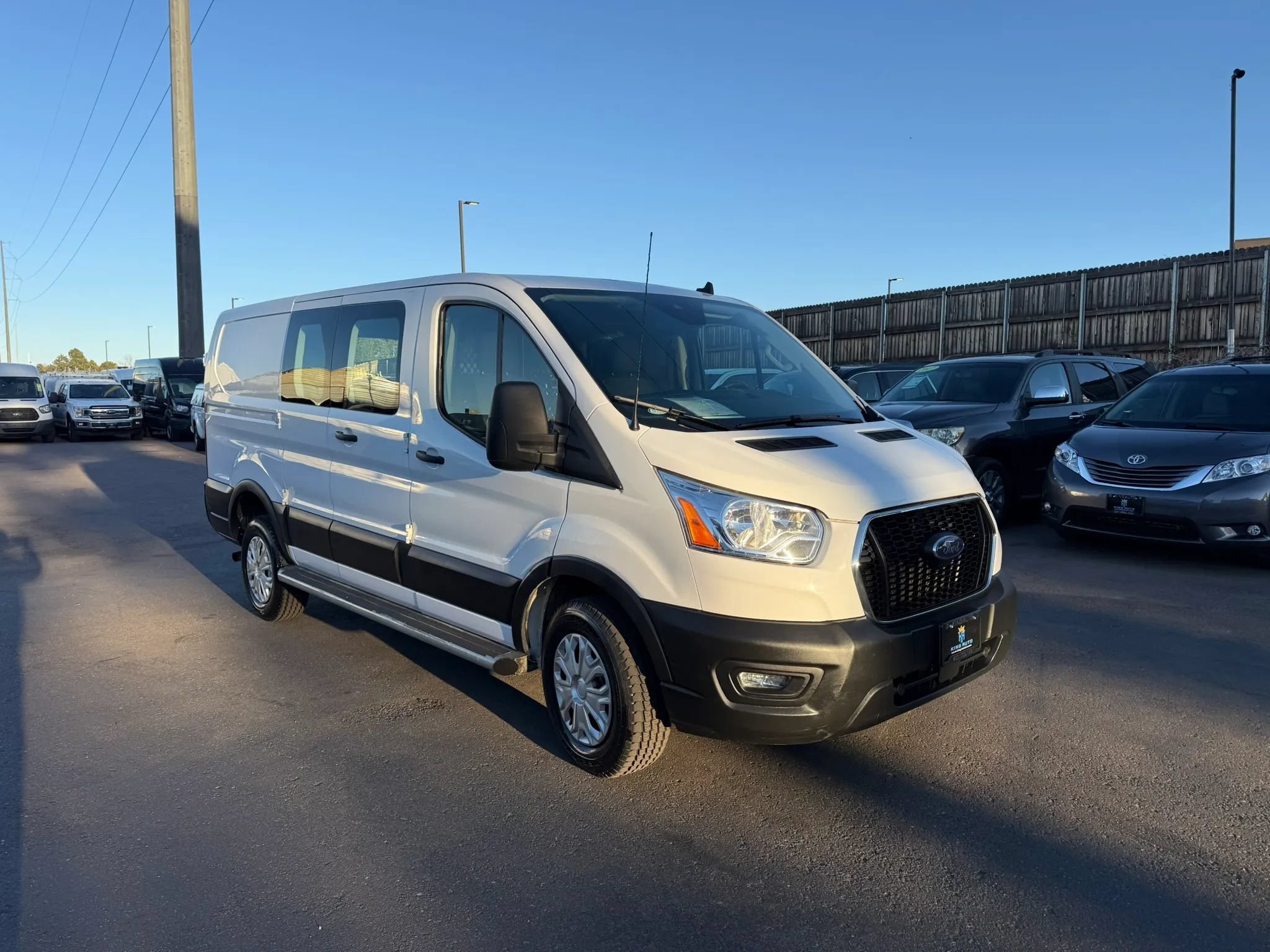 Used 2021 Ford Transit 250 Low Roof w/ Exterior Upgrade Package RWD image 12