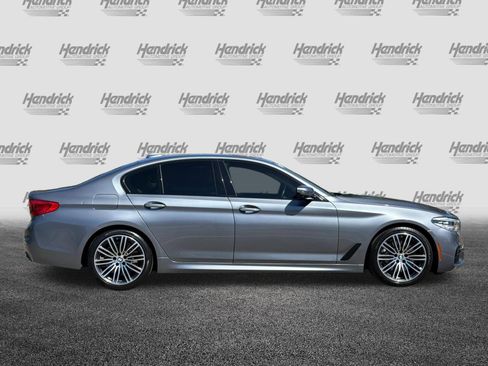 Used 2017 BMW 540i RWD image 3