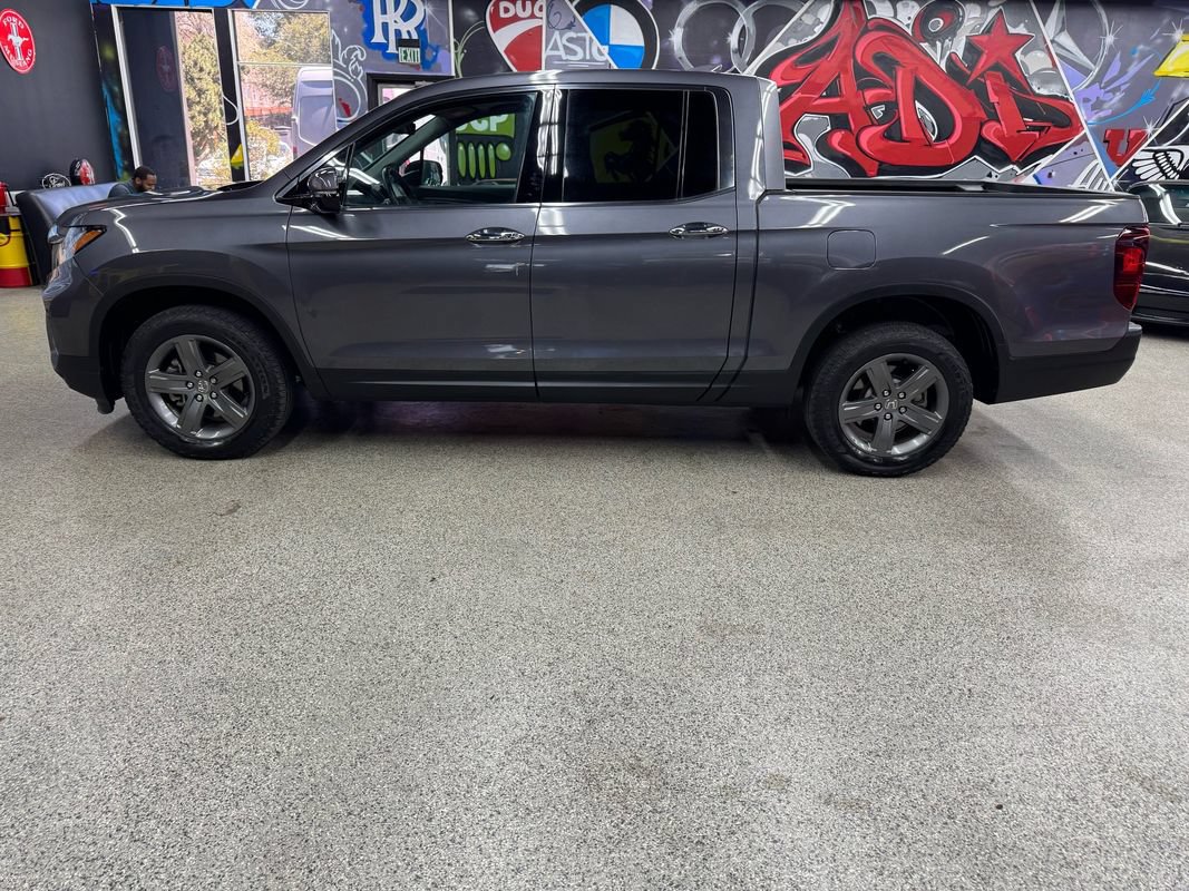 Used 2023 Honda Ridgeline RTL-E image 2