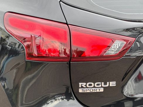 Used 2019 Nissan Rogue Sport SL image 27