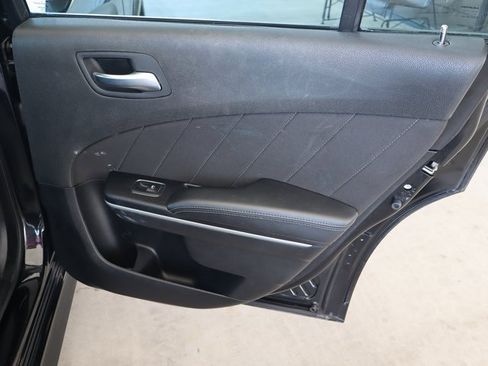Used 2020 Dodge Charger GT image 39