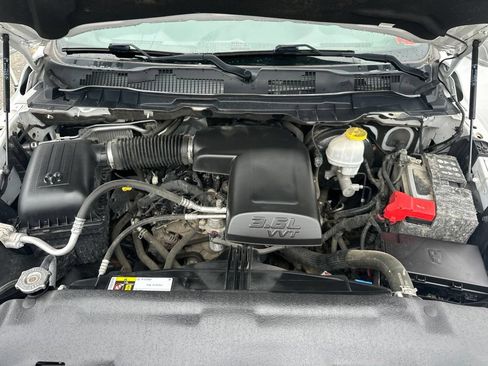 Used 2019 RAM 1500 Warlock AWD/4WD image 25