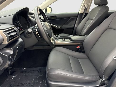 Used 2019 Lexus IS 300 w/ Accessory Package 2 RWD image 17