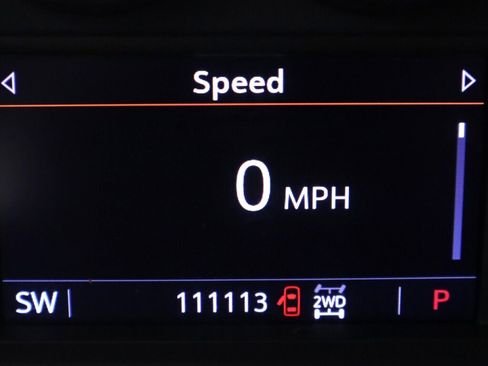 Used 2022 Chevrolet Suburban LS image 17