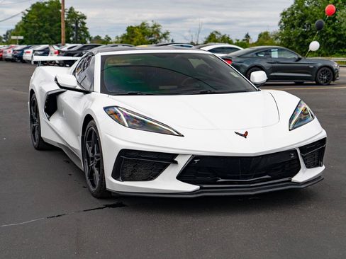 Used 2023 Chevrolet Corvette Stingray Preferred Cpe w/ Battery Protection Package RWD image 2