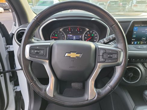 Used 2020 Chevrolet Blazer LT image 21