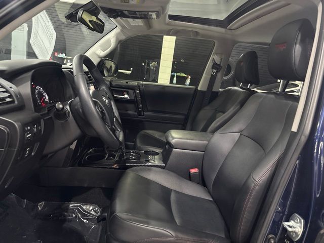 Used 2021 Toyota 4Runner Venture w/ Moonroof Package AWD/4WD image 16