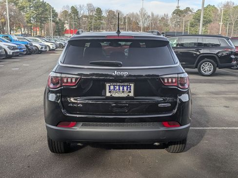 New 2026 Jeep Compass Latitude image 6