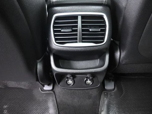 Used 2019 Hyundai Santa Fe Limited FWD image 27