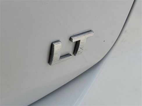 Certified 2022 Chevrolet Equinox LT image 8