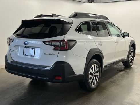 Certified 2025 Subaru Outback Premium image 32