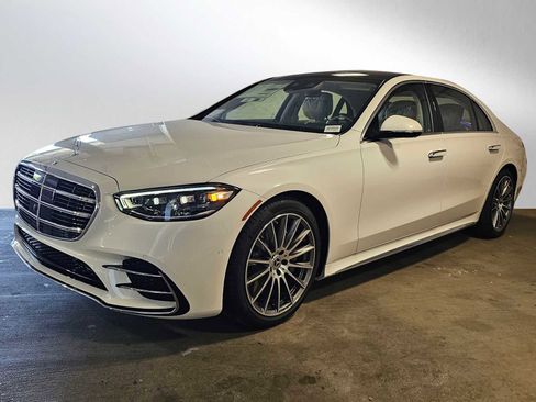 New 2026 Mercedes-Benz S 580 4MATIC Sedan image 7