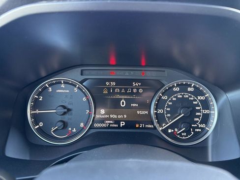 New 2026 Mitsubishi Outlander SE FWD image 13