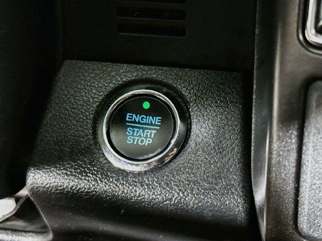 Used 2019 Ford Expedition Limited w/ Equipment Group 303A RWD image 16