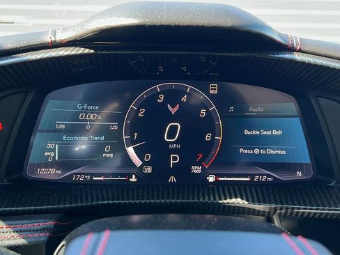 Used 2021 Chevrolet Corvette Stingray Premium Conv w/ Z51 Performance Package RWD image 16