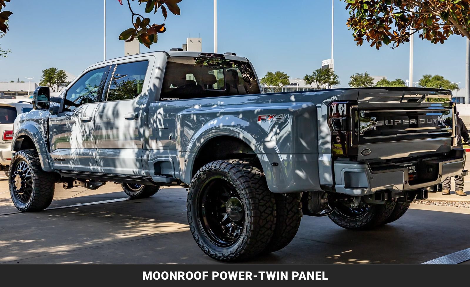 Used 2026 Ford F450 Platinum w/ FX4 Off-Road Package AWD/4WD image 7