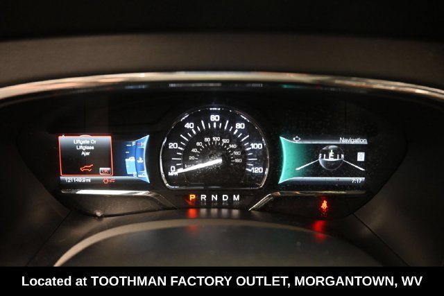 Used 2015 Lincoln Navigator 2WD image 22