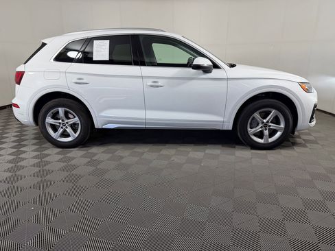 Used 2023 Audi Q5 2.0T Premium w/ Convenience Package AWD/4WD image 8