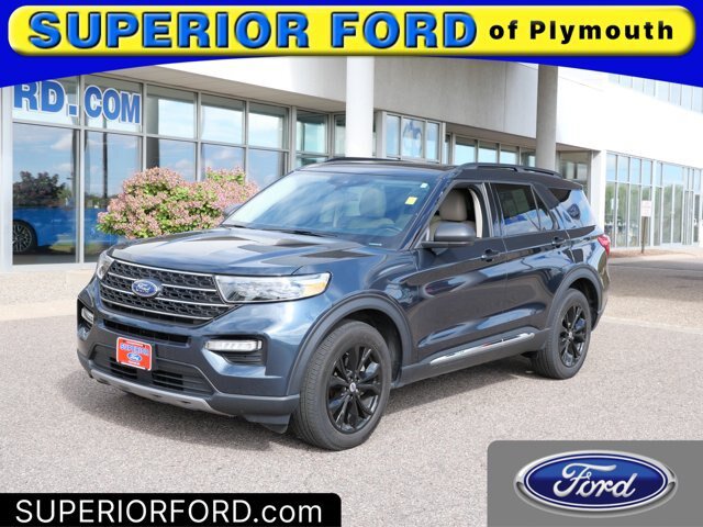 Certified 2024 Ford Explorer XLT w/ Equipment Group 202A AWD/4WD image 1