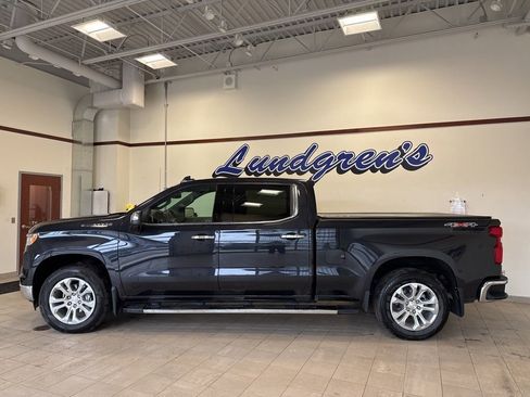 Used 2024 Chevrolet Silverado 1500 LTZ w/ LTZ Premium Package AWD/4WD image 2