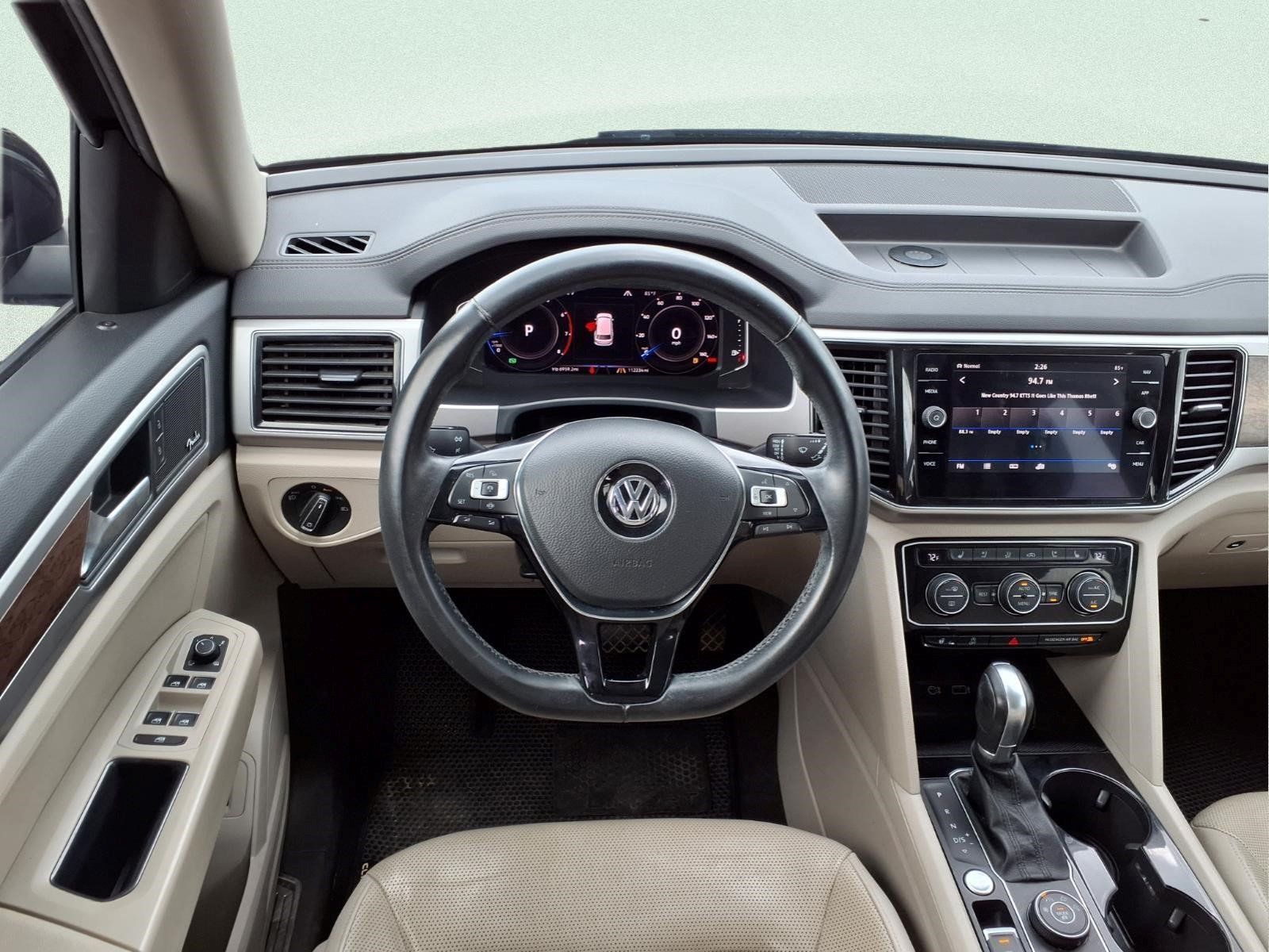 Used 2019 Volkswagen Atlas SEL Premium AWD/4WD image 7