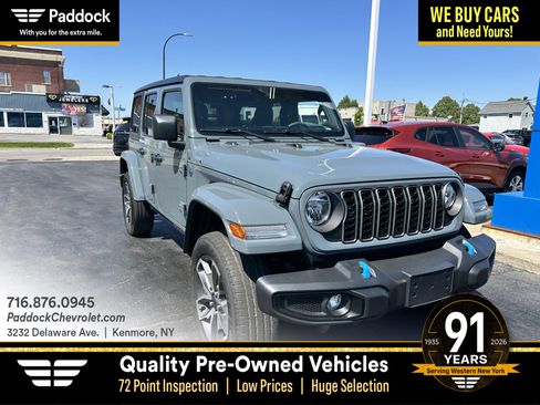 Used 2024 Jeep Wrangler Unlimited w/ Convenience Group AWD/4WD image 1