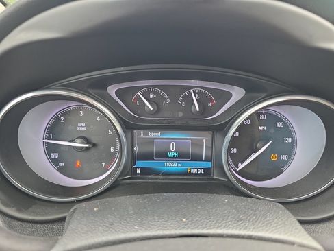 Used 2019 Buick Envision Preferred FWD image 16