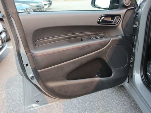 Used 2022 Dodge Durango R/T w/ Tow 'N Go Package AWD/4WD image 21