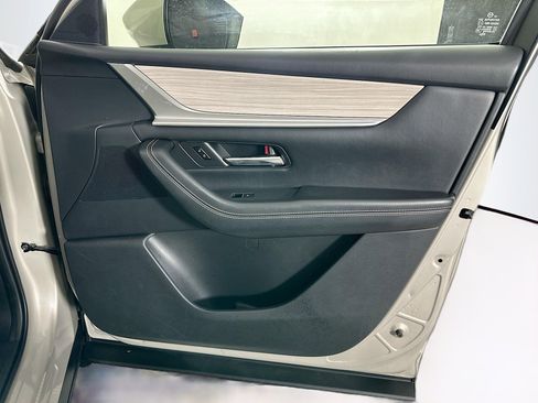 Used 2024 MAZDA CX-90 3.3 Turbo w/ Preferred Plus image 36