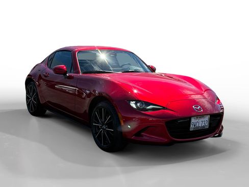 Used 2025 MAZDA MX-5 Miata RF Grand Touring RWD image 7