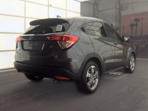 Used 2016 Honda HR-V EX-L image 2