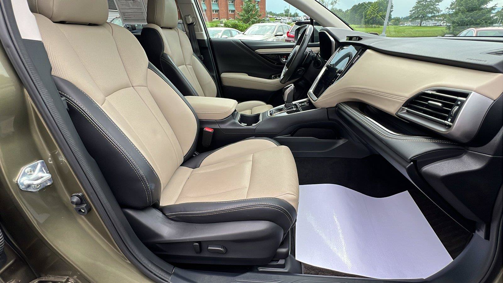 Used 2024 Subaru Outback Limited AWD/4WD image 13