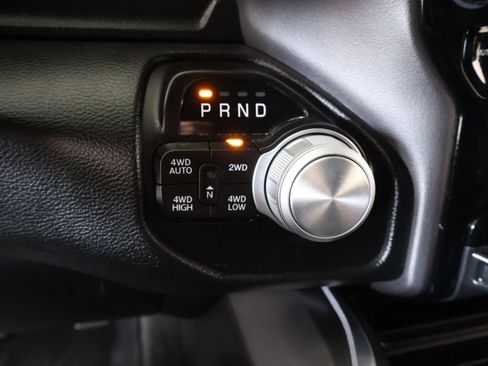 Used 2022 RAM 1500 Laramie AWD/4WD image 9