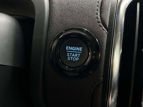 Used 2025 Ford Expedition Max Platinum w/ Platinum Ultimate Package image 23