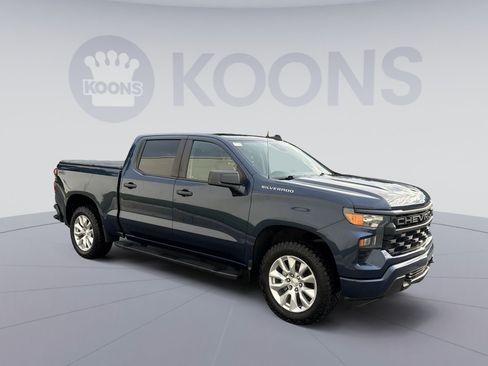 Used 2022 Chevrolet Silverado 1500 Custom AWD/4WD image 10