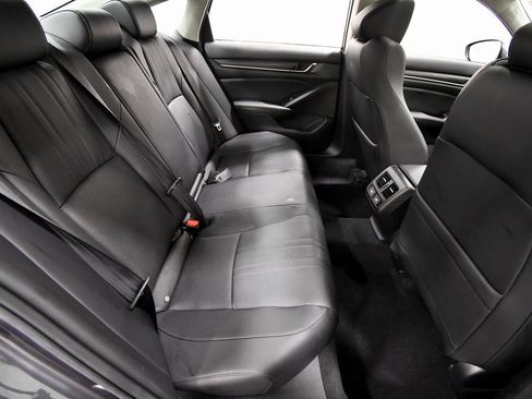 Certified 2021 Honda Accord EX-L image 15