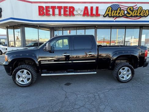 Used 2013 GMC Sierra 2500 Denali image 4