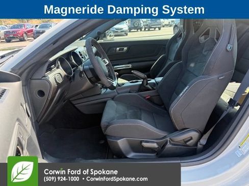Used 2017 Ford Mustang Shelby GT350 w/ Electronics Package RWD image 2