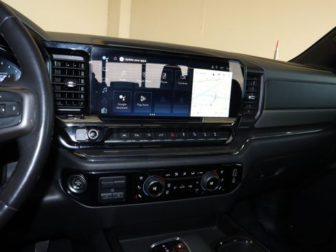 Used 2023 Chevrolet Silverado 1500 ZR2 w/ Technology Package image 27